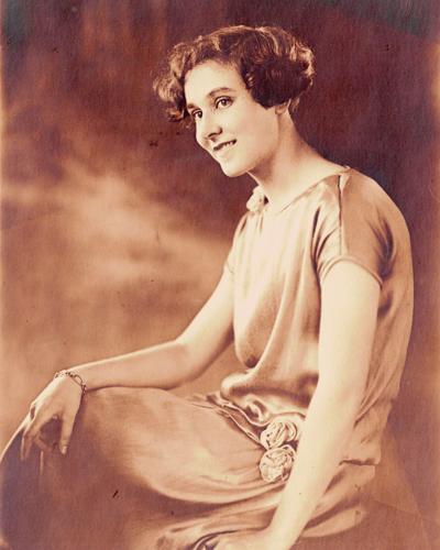 B 1 Jenness Ruhl Peckham ca. 1924.jpeg