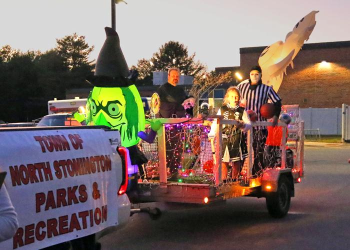 PHOTOS North Stonington Halloween Light Parade Dailynewsalerts