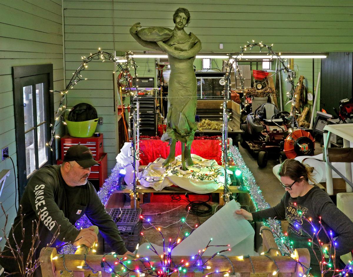 Parade promises a bright ending to town's 350th anniversary