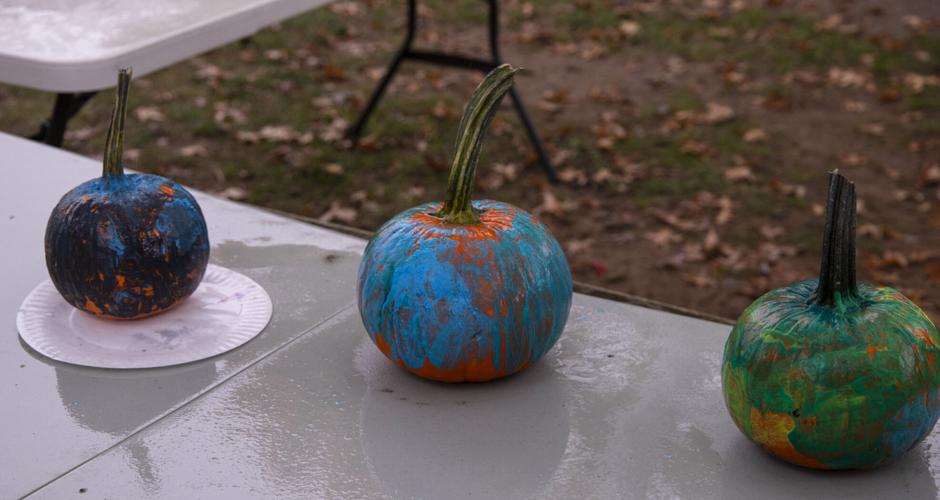 Mystic Apple Fest celebrated fall with activities and plenty of apples