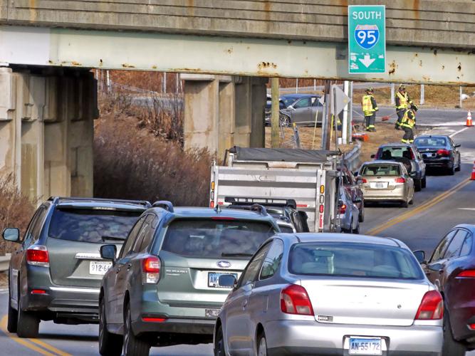 PHOTOS: Accident on Route 2 in North Stonington | News | thewesterlysun.com
