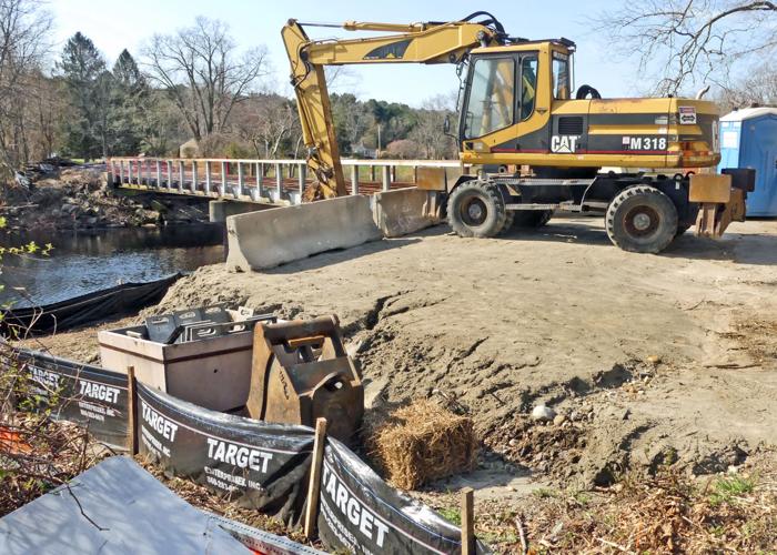 PHOTOS Work on the new Boombridge Road bridge continues Westerly