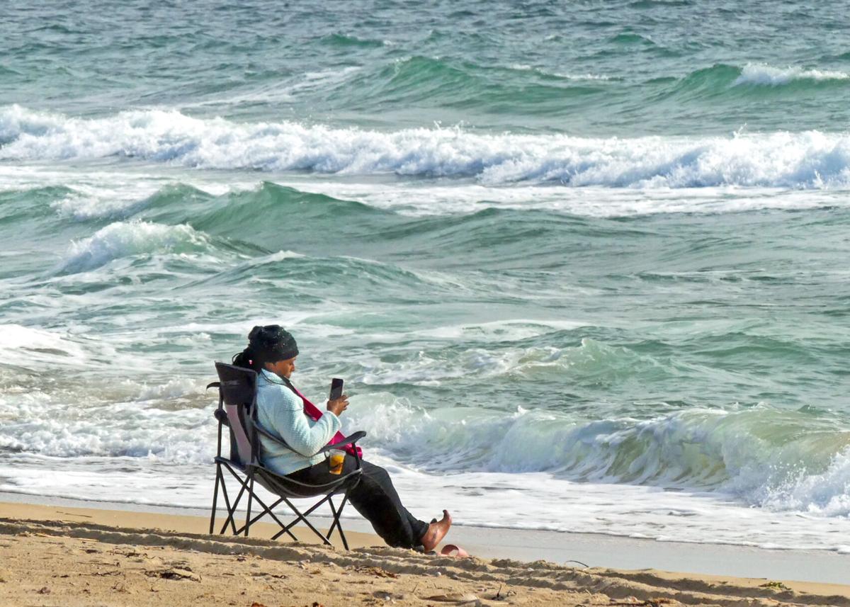 Photos Taking A Timeout At The Beach Latest News Thewesterlysun Com