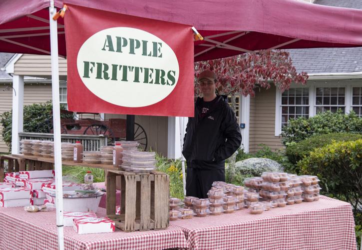 Mystic Apple Fest celebrated fall with activities and plenty of apples