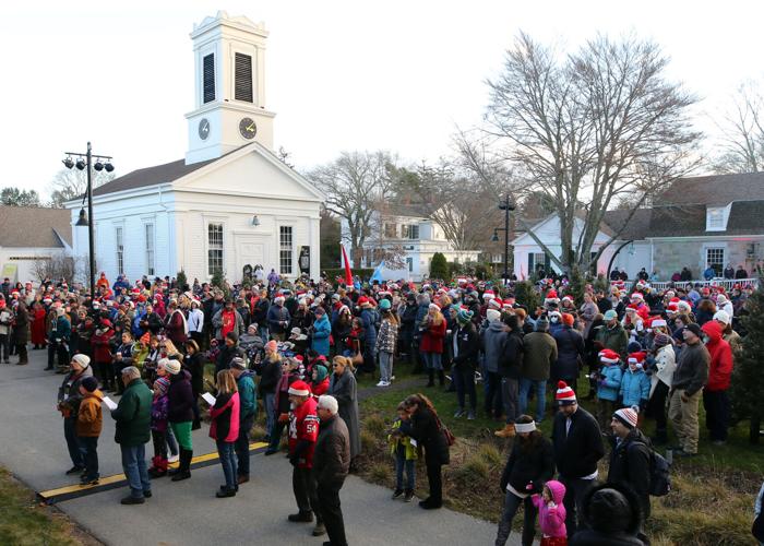 PHOTOS Singing songs of the season at Mystic Seaport Mystic River