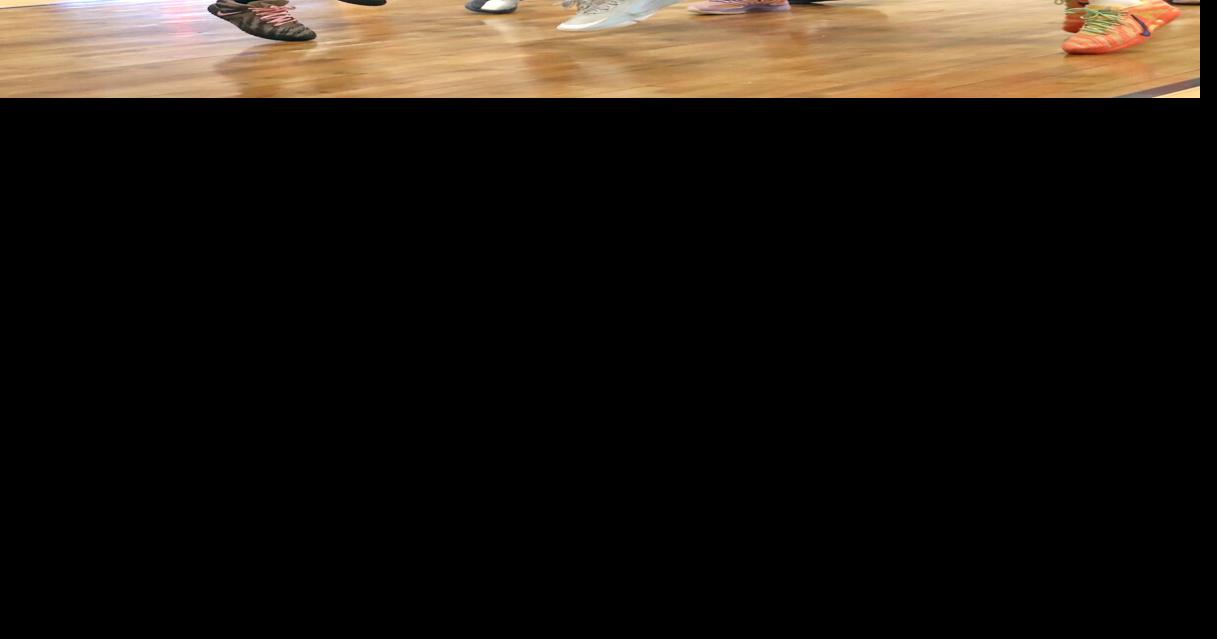 The wins keep coming for Westerly boys b-ball