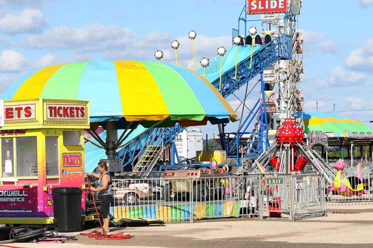 PHOTOS Setting up for FallFest at Misquamicut Westerly