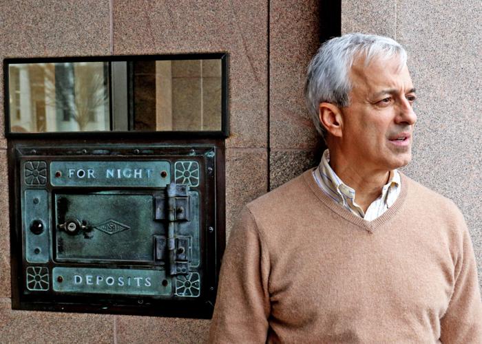 Community Cornerstone Washington Trust building has stood sentinel