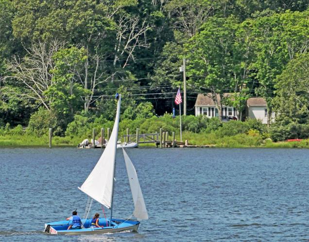 PHOTOS Learning to sail on the Mystic River Stonington
