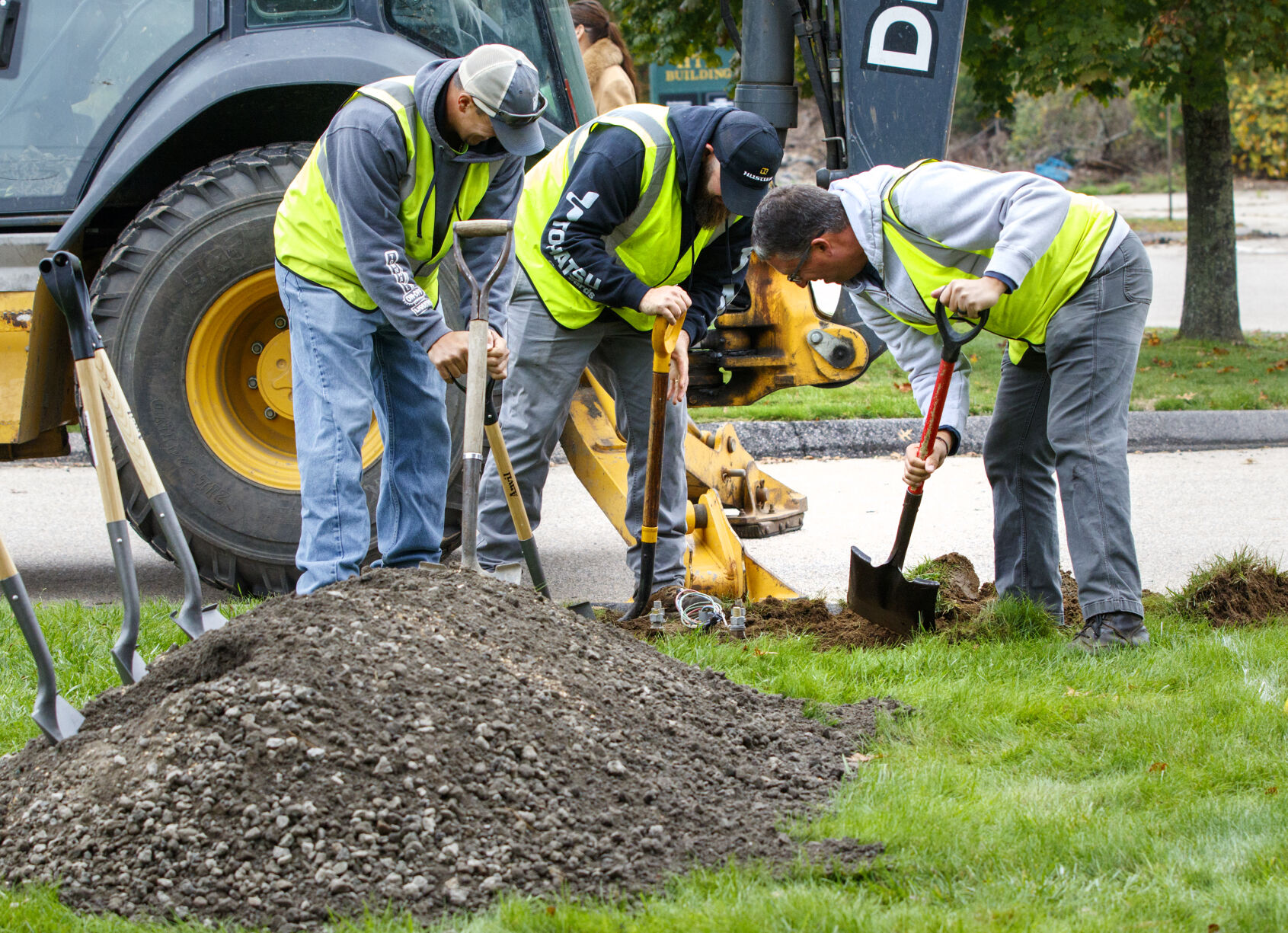 PHOTOS: Ground Broken On Stonington Veterans Monument | Stonington ...