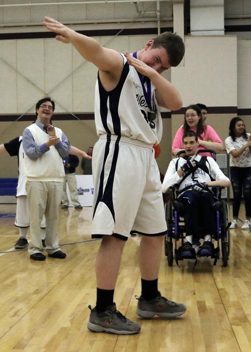 Unified Athlete John Vique 35 Celebrates The Bulldogs 26 22 Win