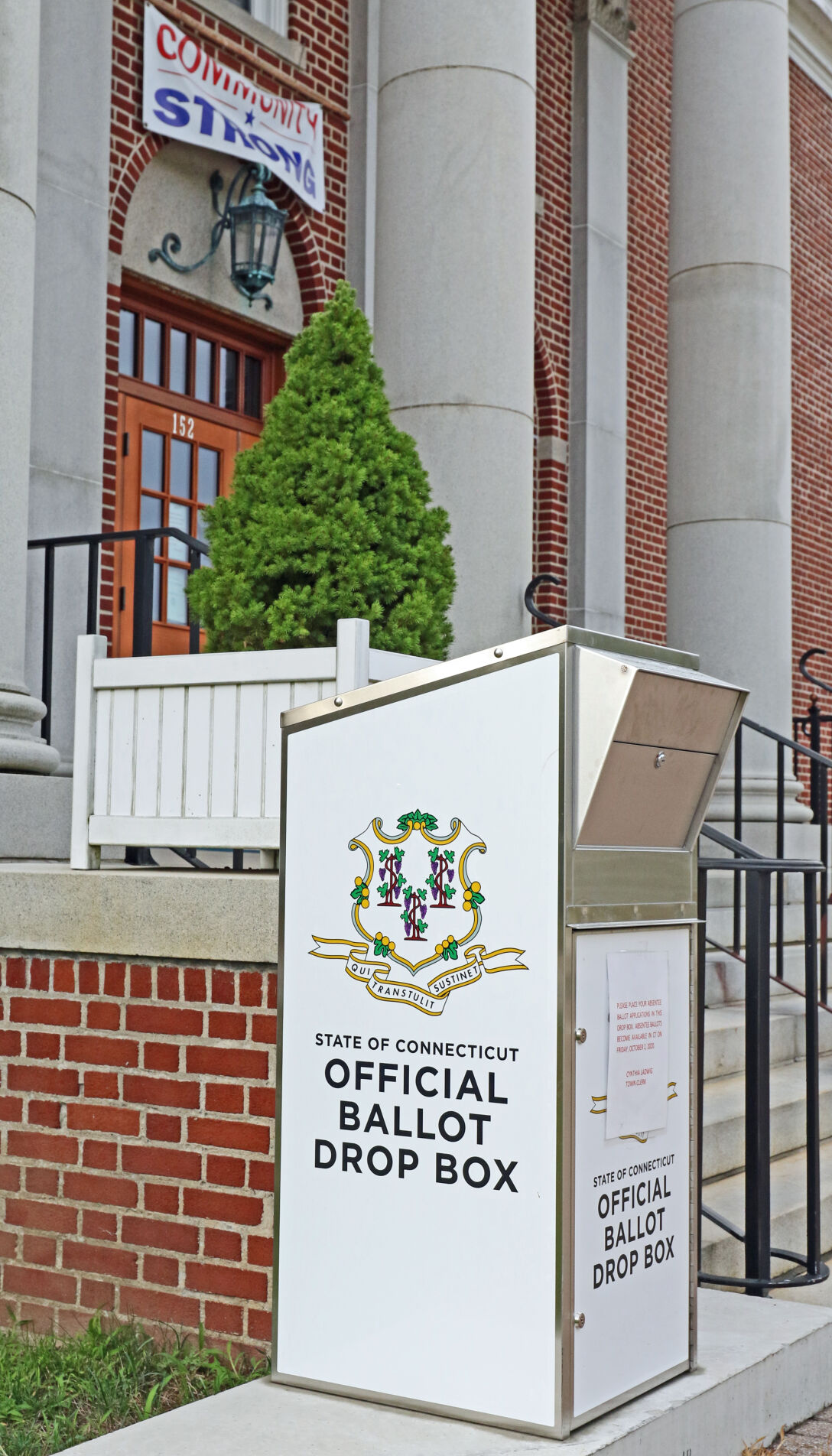 Stonington ready for influx of absentee ballots for November election