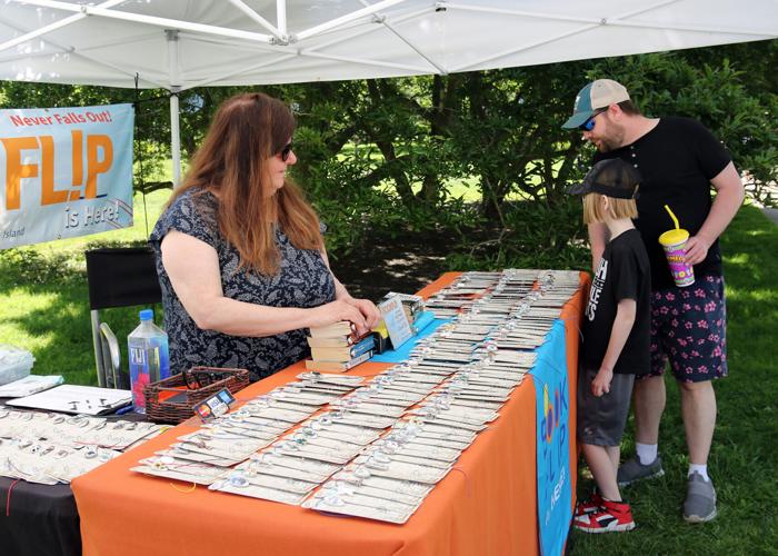 PHOTOS 28th Annual Virtu Outdoor Art Festival Westerly