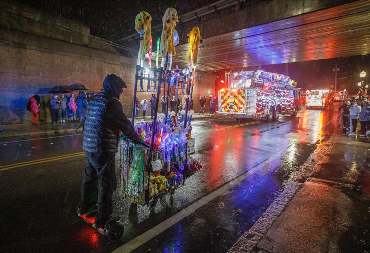 PHOTOS Wet and windy Westerly Light Parade still draws a crowd