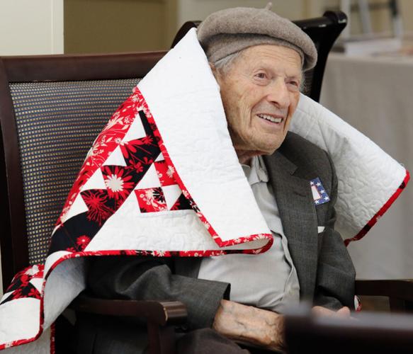 PHOTOS Quilting for veterans at StoneRidge Stonington
