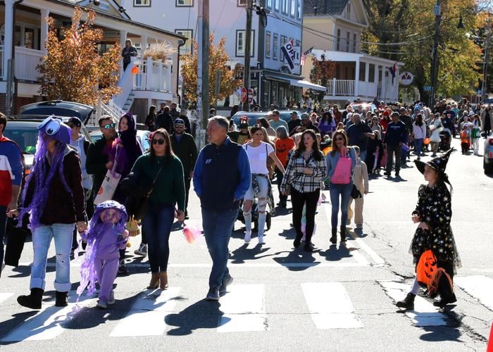 PHOTOS Downtown Mystic was awash in costumes during Halloween Parade