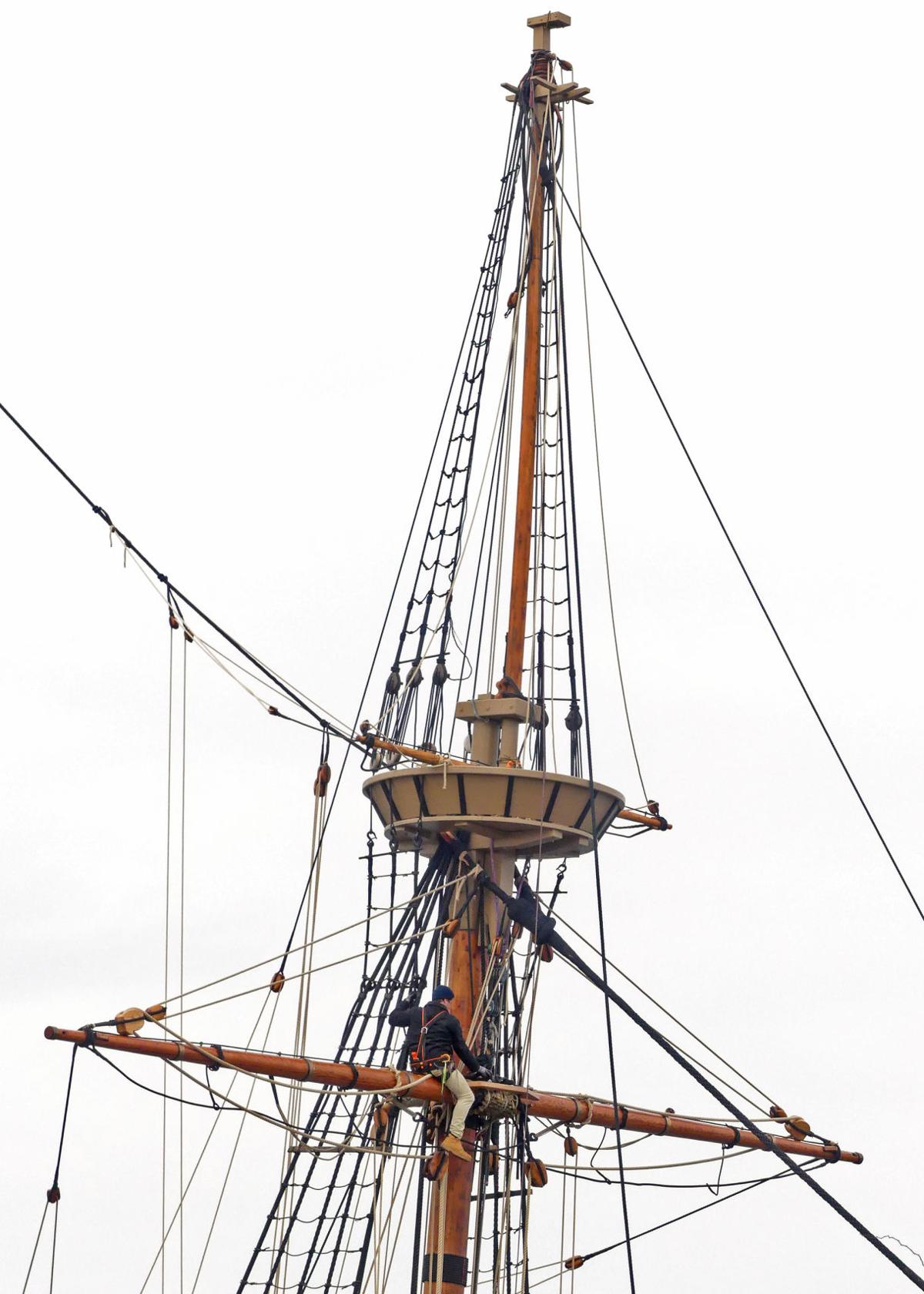 PHOTOS Ship rigger aloft on the Mayflower II Stonington