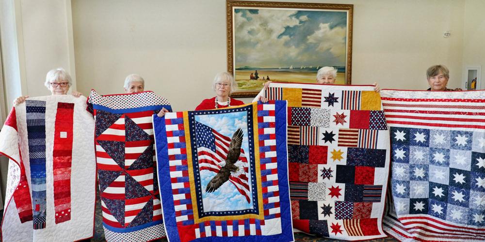 PHOTOS Quilting for veterans at StoneRidge Stonington