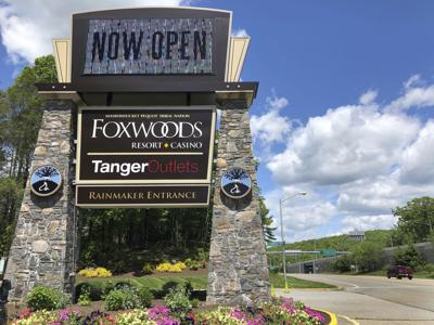 Foxwoods casino connecticut age limit rules Foxwoods casino connecticut age limit rules
