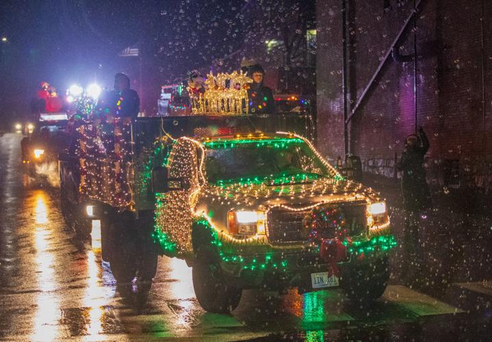PHOTOS Wet and windy Westerly Light Parade still draws a crowd