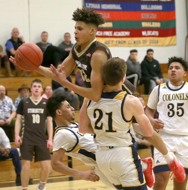 Boys Basketball Slow Start Dooms Bears In Ecc D Ii Quarterfinal