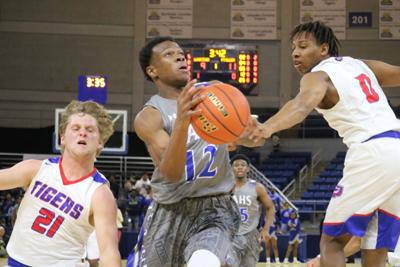 Pressure Applied Pelicans Reach First State Title Game In 20