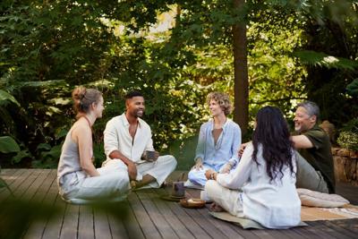 Group,Of,Diverse,People,Enjoy,Each,Other’s,Company,While,Sitting