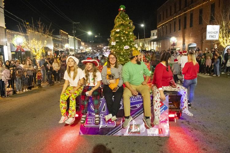 PHOTOS Christmas on the Coosa Multimedia