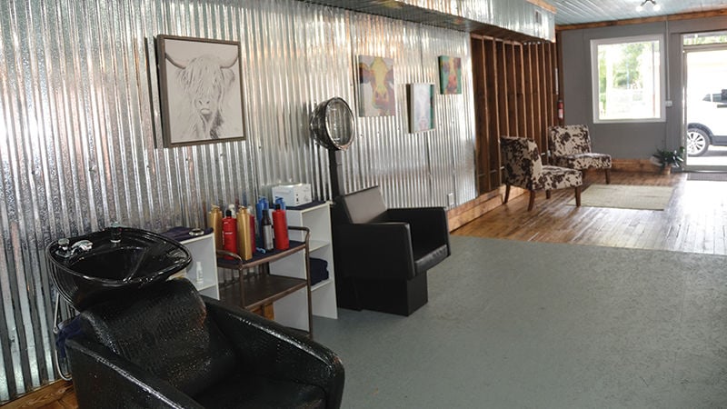 Cowlicks Salon sees successful first month | News Cowlicks Salon sees successful first month | News