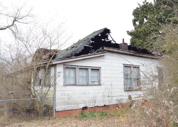 Holtville community responds to family’s devastating house fire