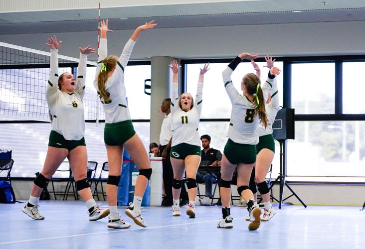Edgewood volleyball vs Lakeside School