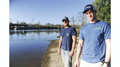 ‘I thought I was going to die too’; heroes describe saving man, child after plunging into river at Wetumpka