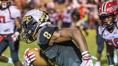Late field goal gives Wetumpka first win over Opelika