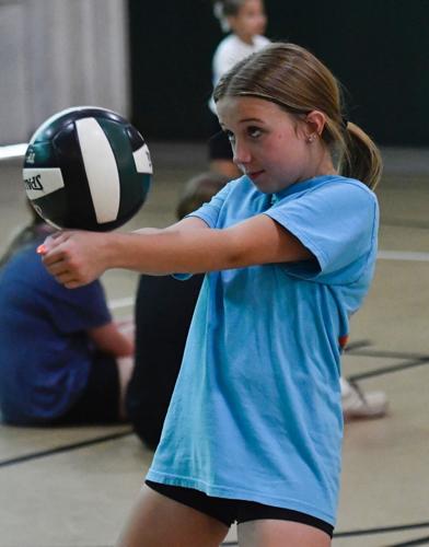 Edgewood Academy hosts youth football, volleyball camps | Sports ...