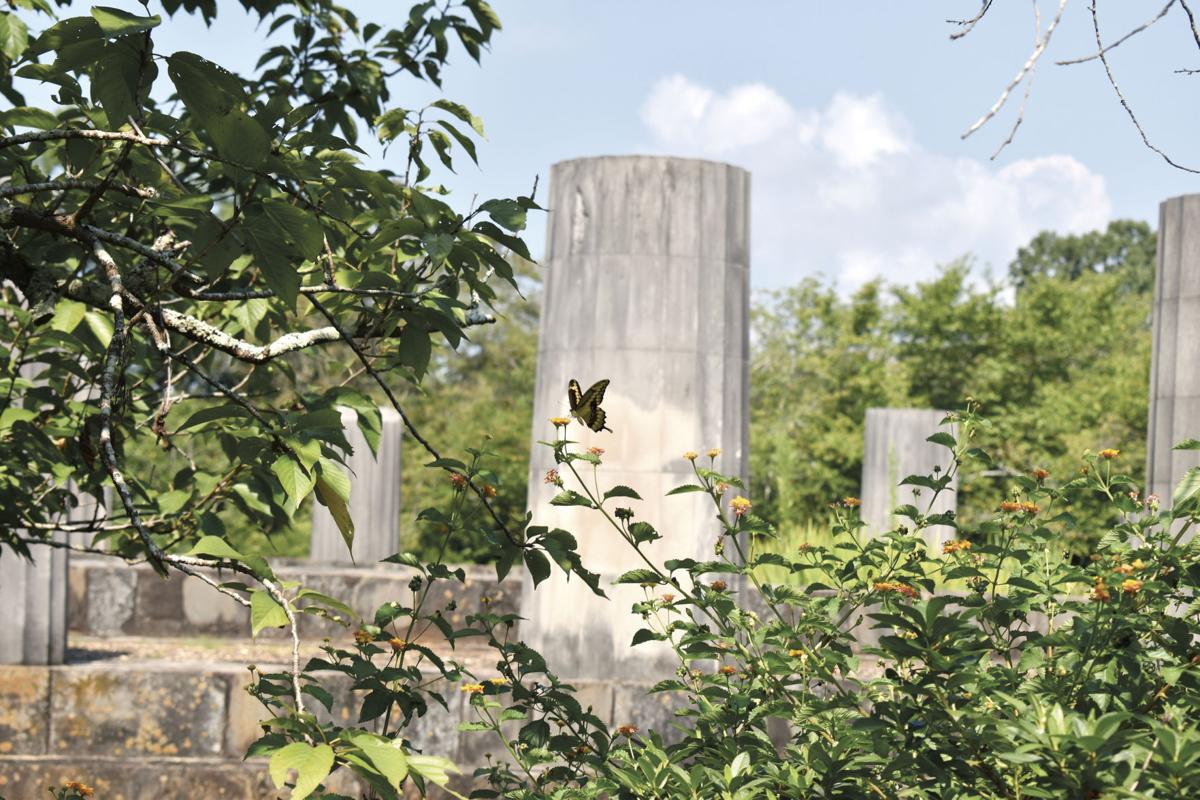 Jasmine Hill Gardens Turns 90 News Thewetumpkaherald Com