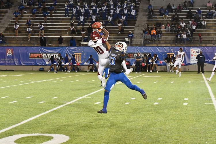 Tevin Landrum catch