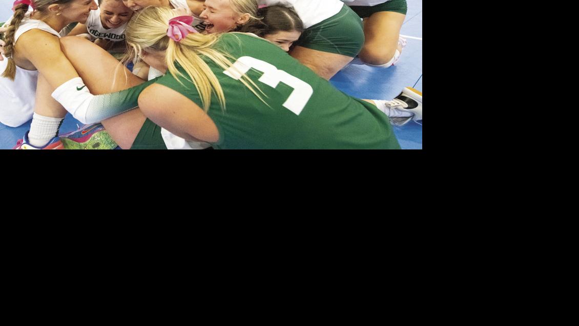 EDGWOODVOLLEYBALL.jpg
