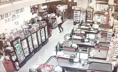 Eclectic Piggly Wiggly robbed