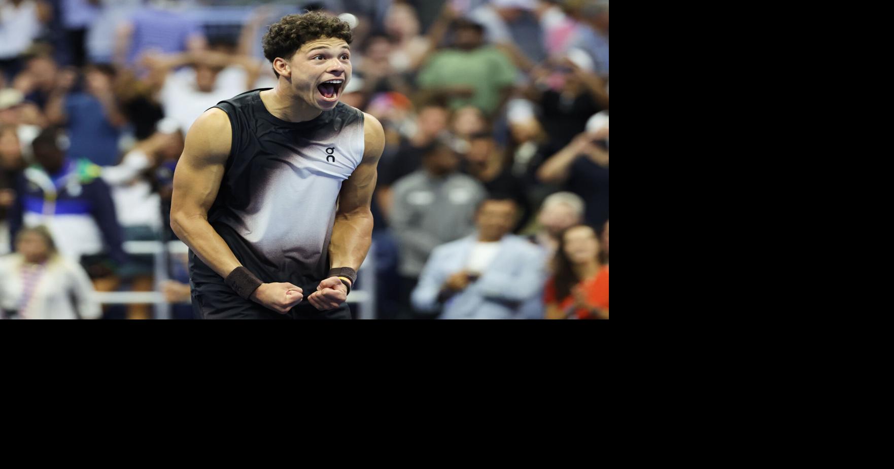 Atlanta native defeats Alcaraz in late-night thriller