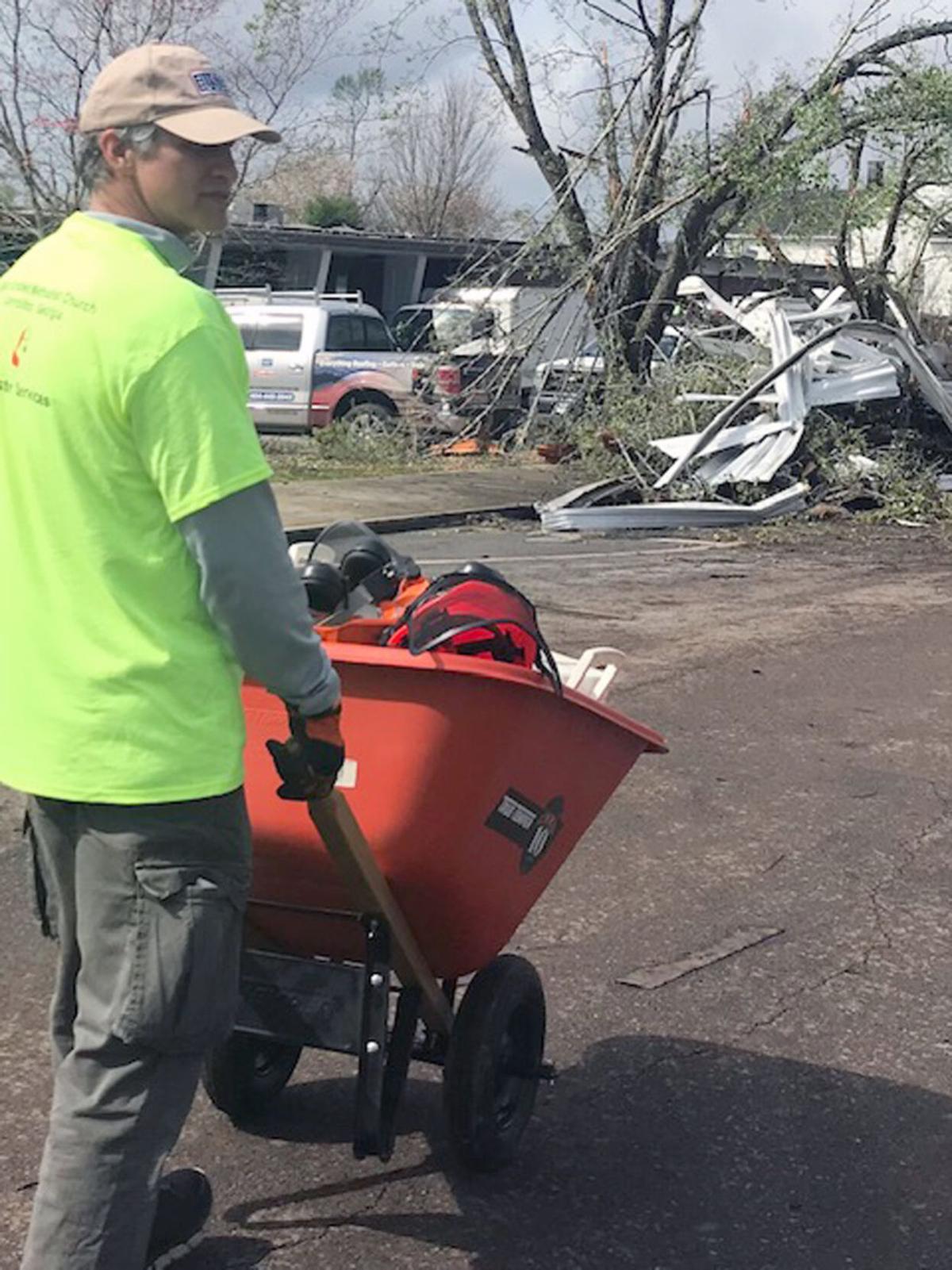 Carrollton Church Group Provides Aid In Newnan News Times Georgian Com