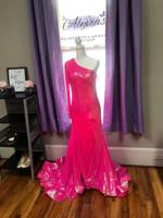 Locally formal; Bremen native opens consignment shop