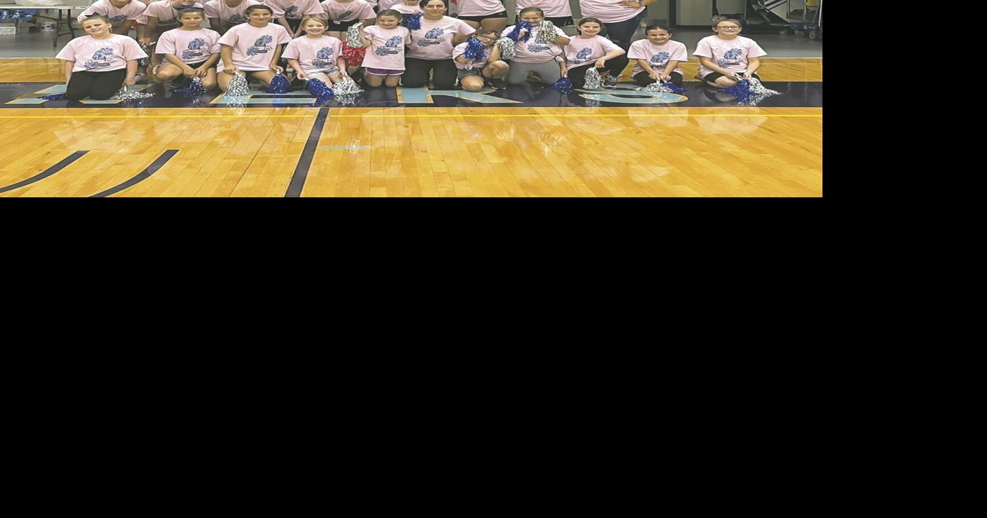 MiniLiners Cheerleaders Prepped for Performance, Oct. 15th Sports