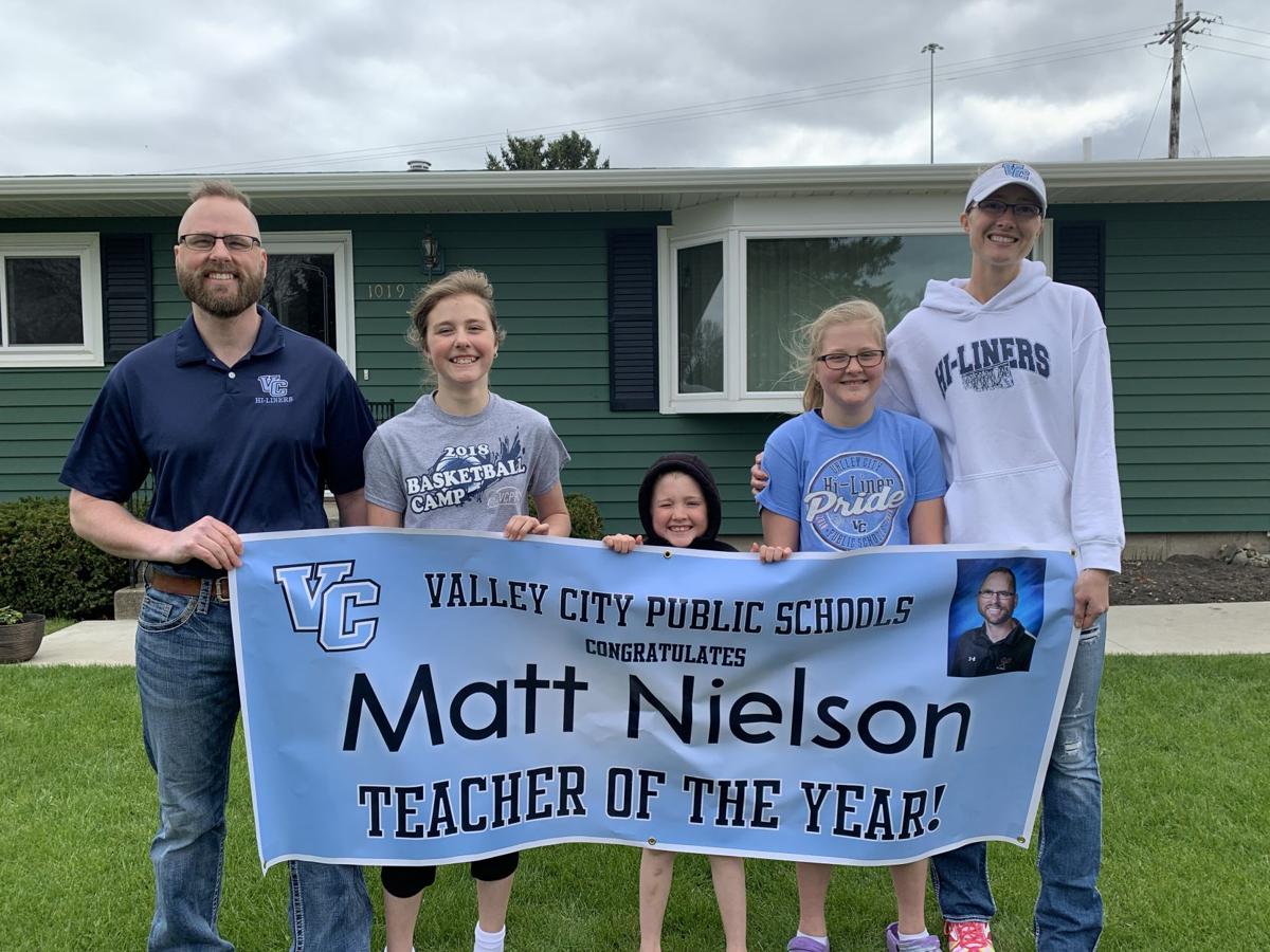 Vcps Teacher Of The Year Matt Nielson News Times Online Com