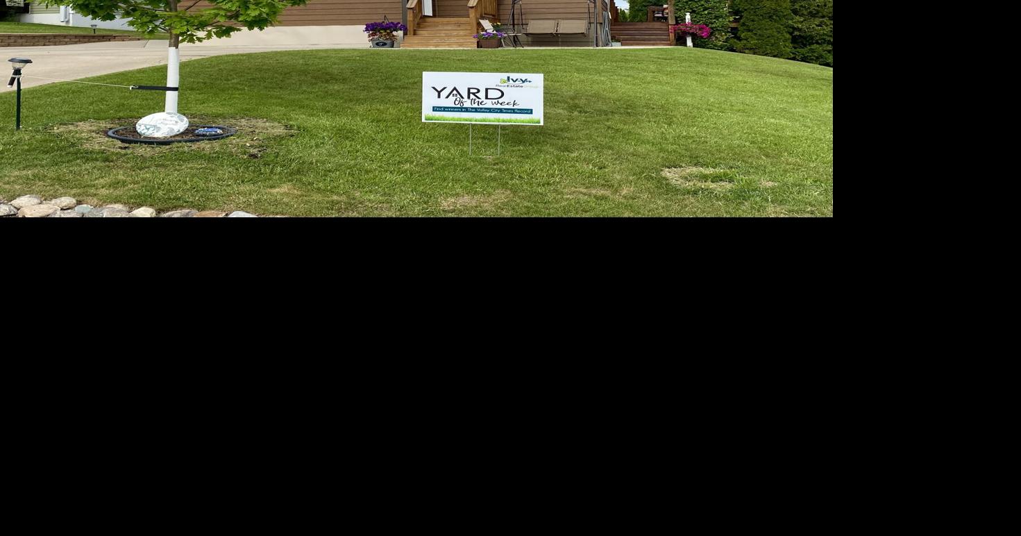Ivy Real Estate Group Yard of the Week 2 Winner News