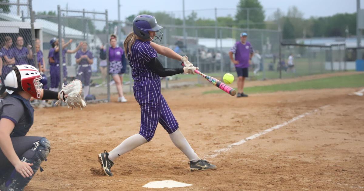 Five-run fifth turns tide in opener