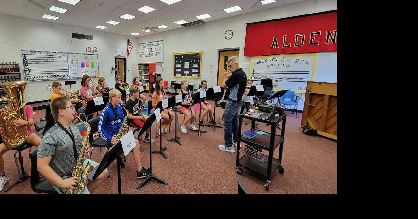 Alden Board discusses 202425 school calendar options News