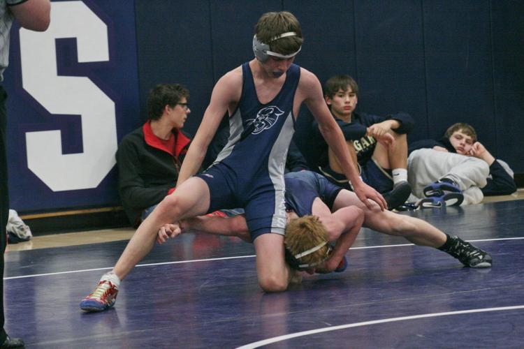 121814 AGWSR vs. SumnerFredericksburg and Denver/Tripoli Wrestling