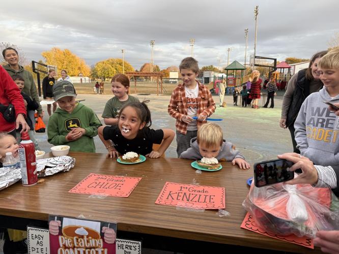 102404 Halloween Events Alden and Iowa Falls Gallery