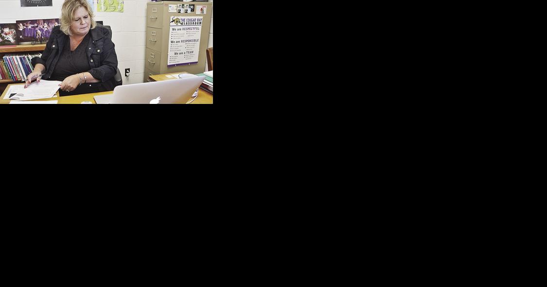 Teacher Spotlight: Wellsburg's Rose hitting nearly 3 decades teaching - Vimarsana News