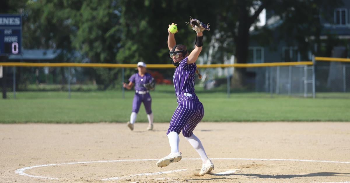 AGWSR books Region win in last at bat